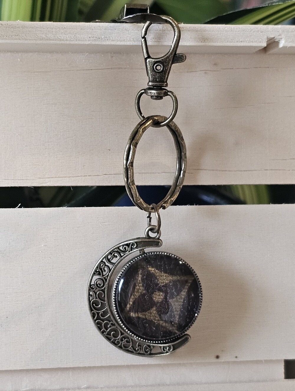 Louis Vuitton Pieces In Crescent Moon Pendant On Keychain/Bagcharm